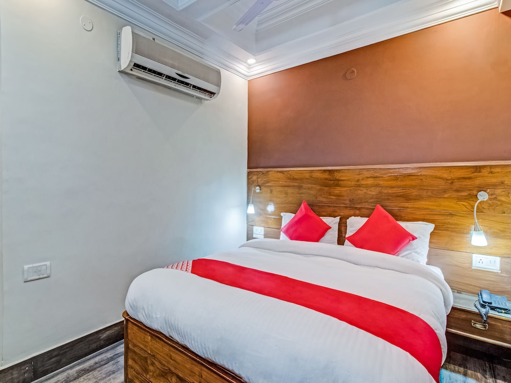 Double Room, 1 King Bed