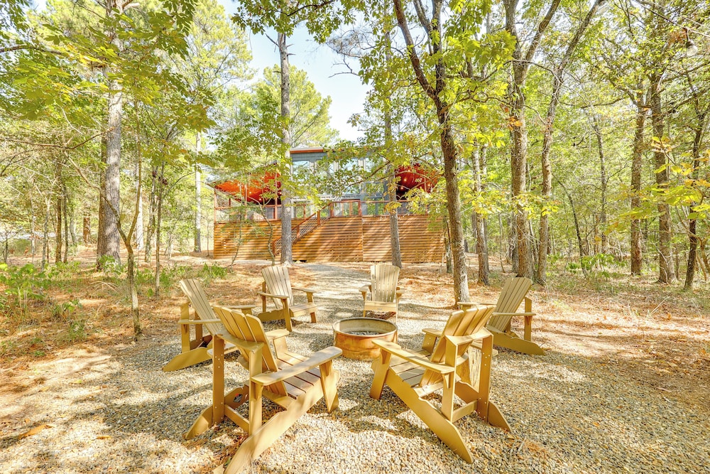 House (2 Bedrooms) photo 2