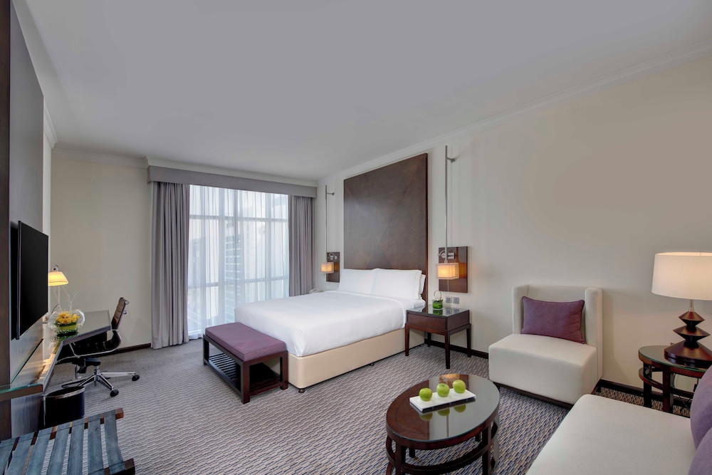 Room, 1 King Bed (Club Rotana Spacious Room) photo 1