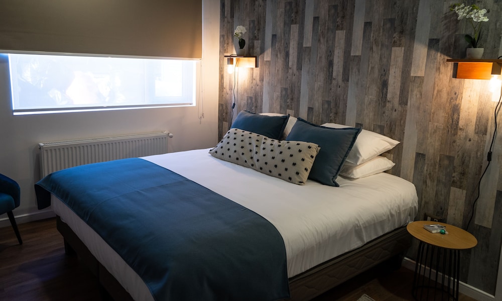 Superior Double Room, 1 Queen Bed, Accessible photo 1