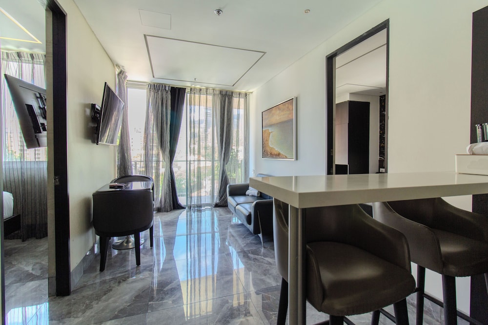 2-Bedroom apartment with hot tub on the balcony - Photo 7