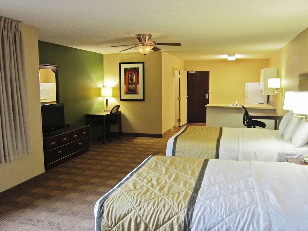 Suite, 2 Double Beds, Non Smoking (Efficiency) - Photo 5