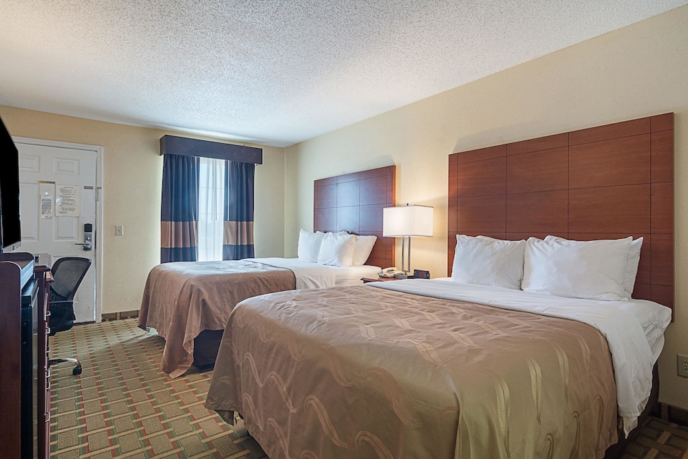 Room, 2 Queen Beds, Non Smoking photo 2