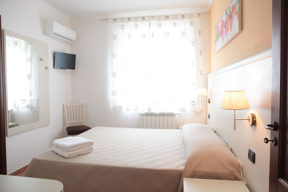 Double Room, 1 Bedroom photo 1