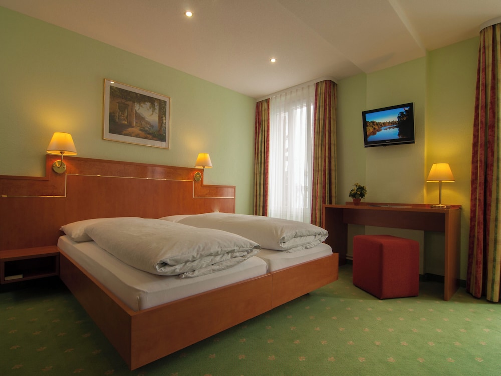 Comfort Double Room, Lake View photo 1
