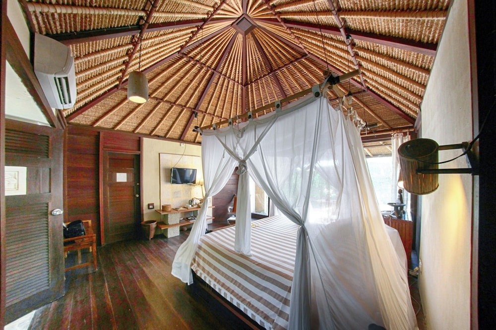 Visakha Pool Villa - Photo 5