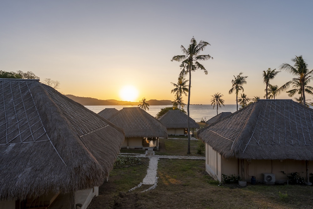 Panoramic Plunge Villa - Photo 7