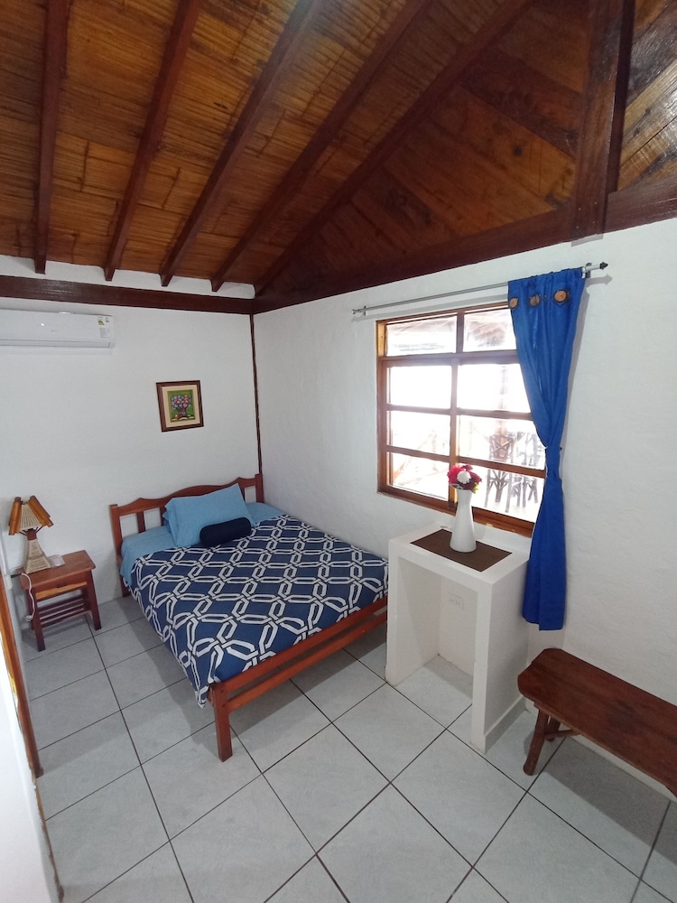 Superior Room, 1 Queen Bed, Oceanfront photo 2