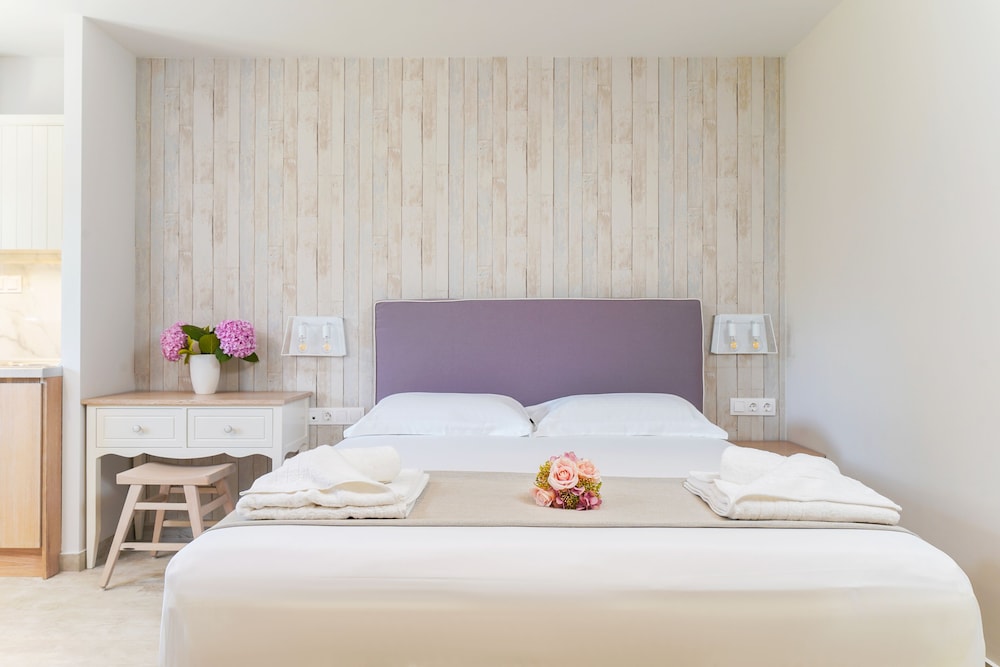 Standard Double Room, Ground Floor
