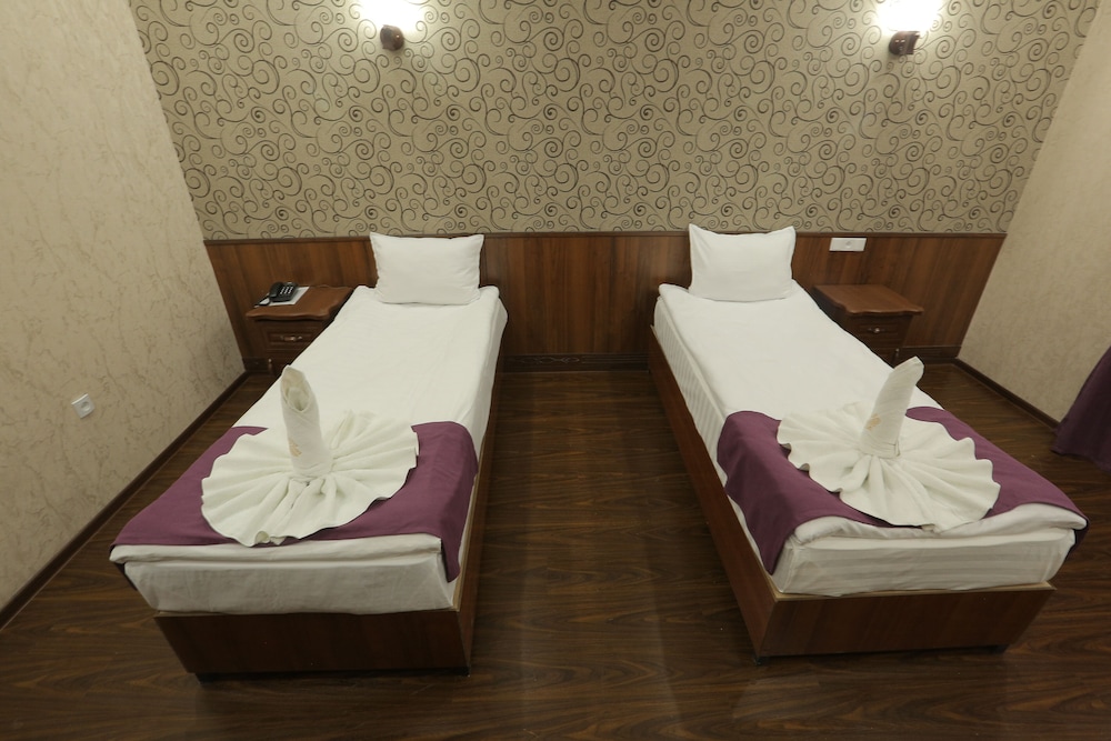 Standard Twin Room photo 3