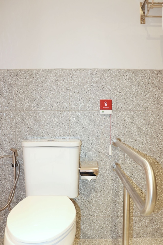 Deluxe Room with Shower photo 2