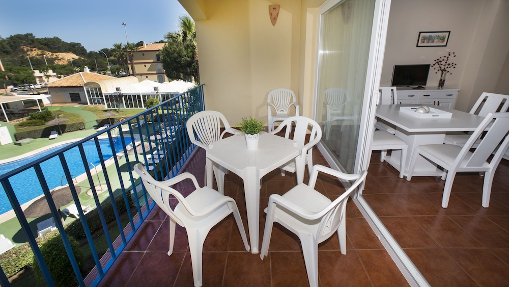 Superior Apartment, 2 Bedrooms (4 adults + 2 children) photo 3