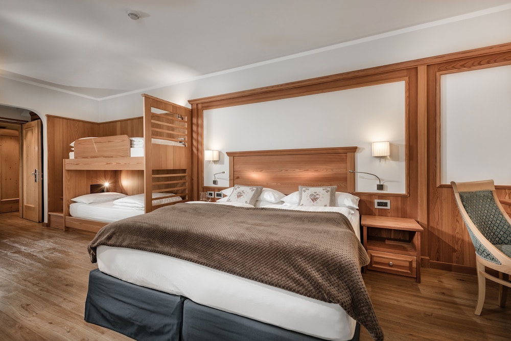 Family Quadruple Room
