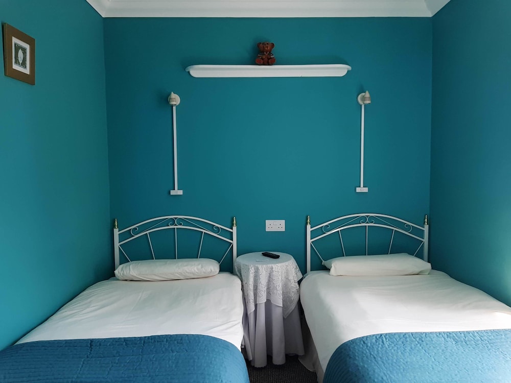 Room 6, Family Suite, 1st Floor photo 2