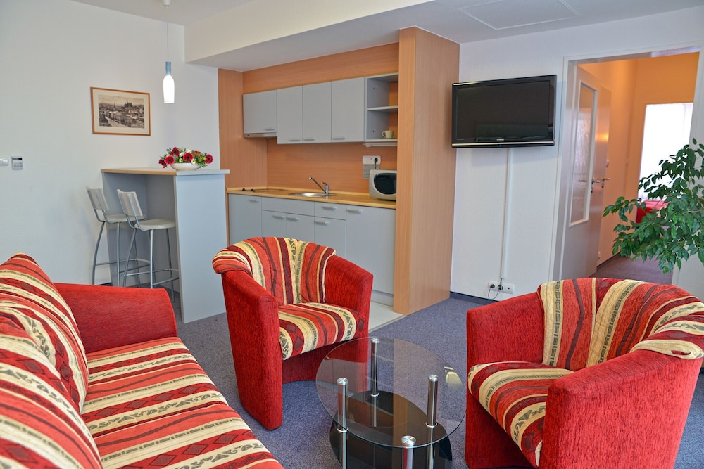 Standard Apartment, 1 King Bed with Sofa bed (free Panorama Vitality Point Spa) photo 1