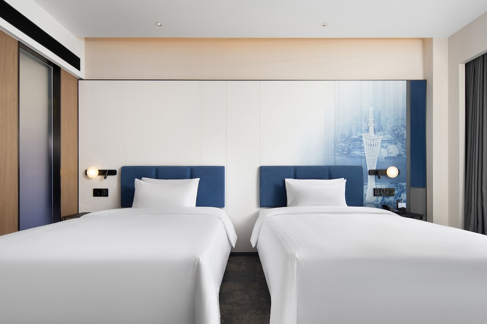 Luxury Twin Room