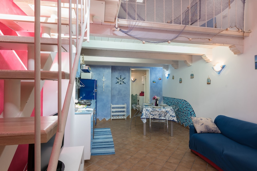 Loft (Via Generale Arimondi, 85 - Cambusa) photo 2