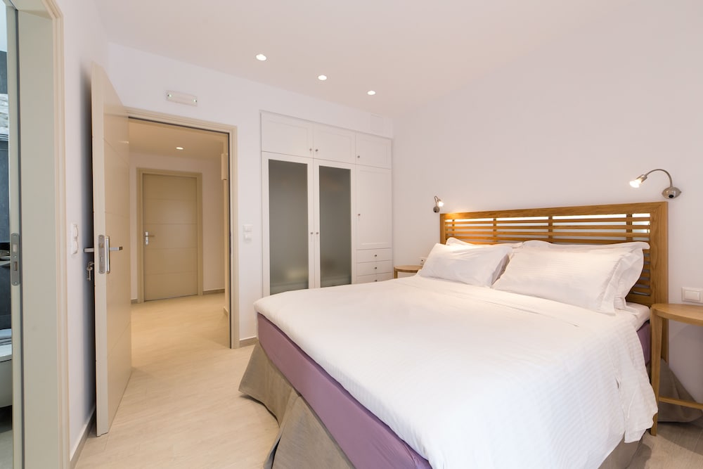 Superior Suite, 2 Bedrooms, Jetted Tub photo 2