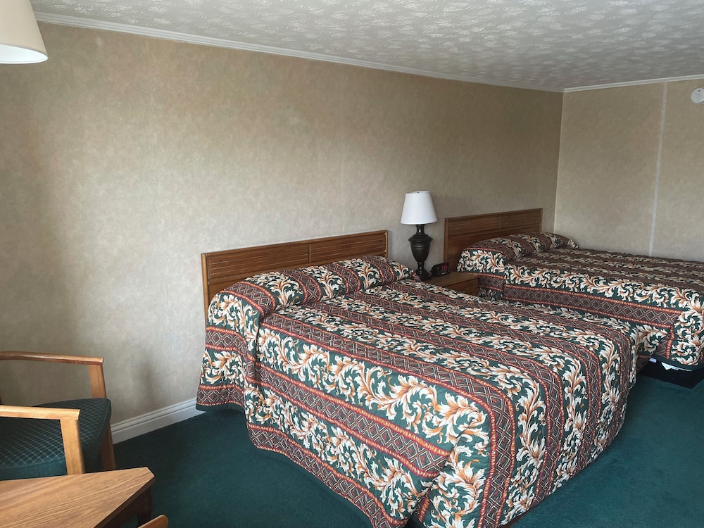 Standard Room, 2 Double Beds, Smoking photo 1