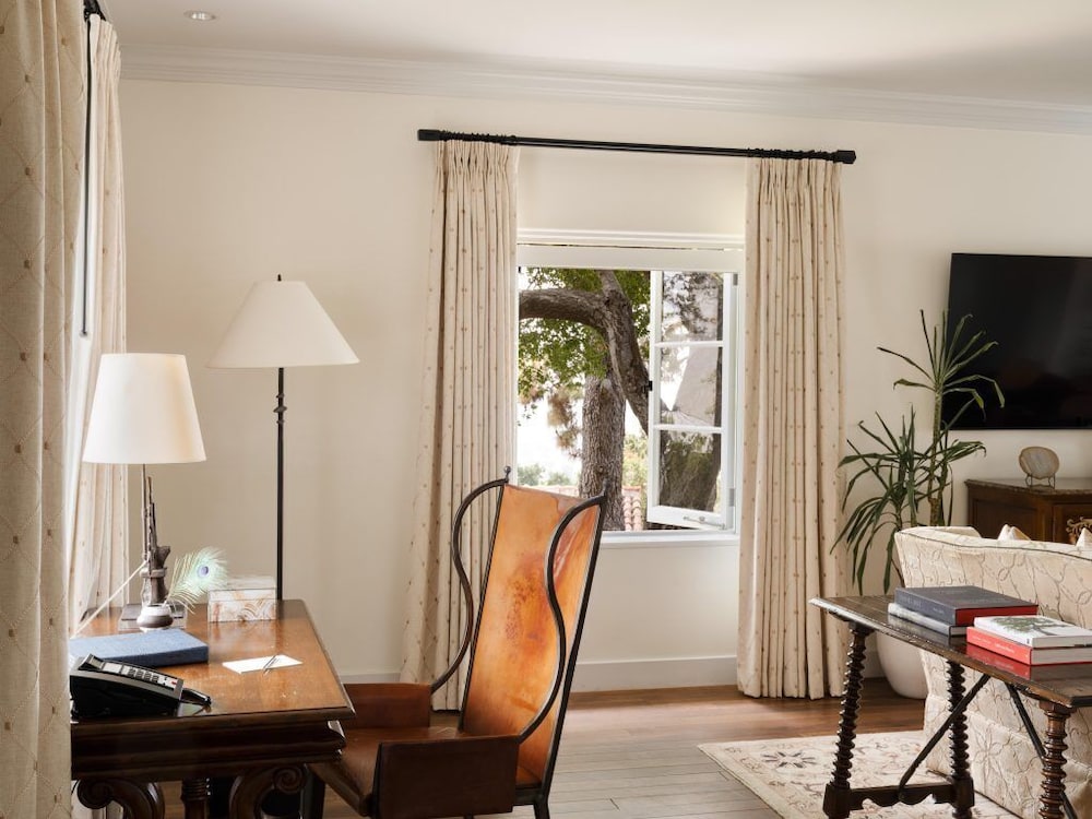 Suite, 2 Bedrooms (Oak Tree) photo 3
