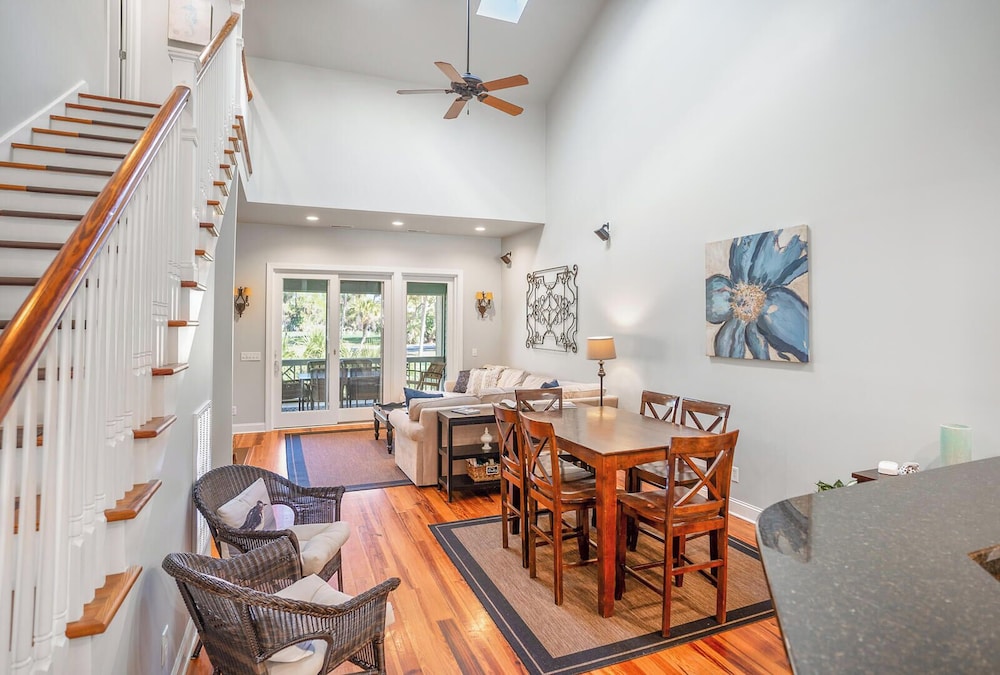 House, Multiple Beds, Balcony, Garden View (415 Wahoo Dr)