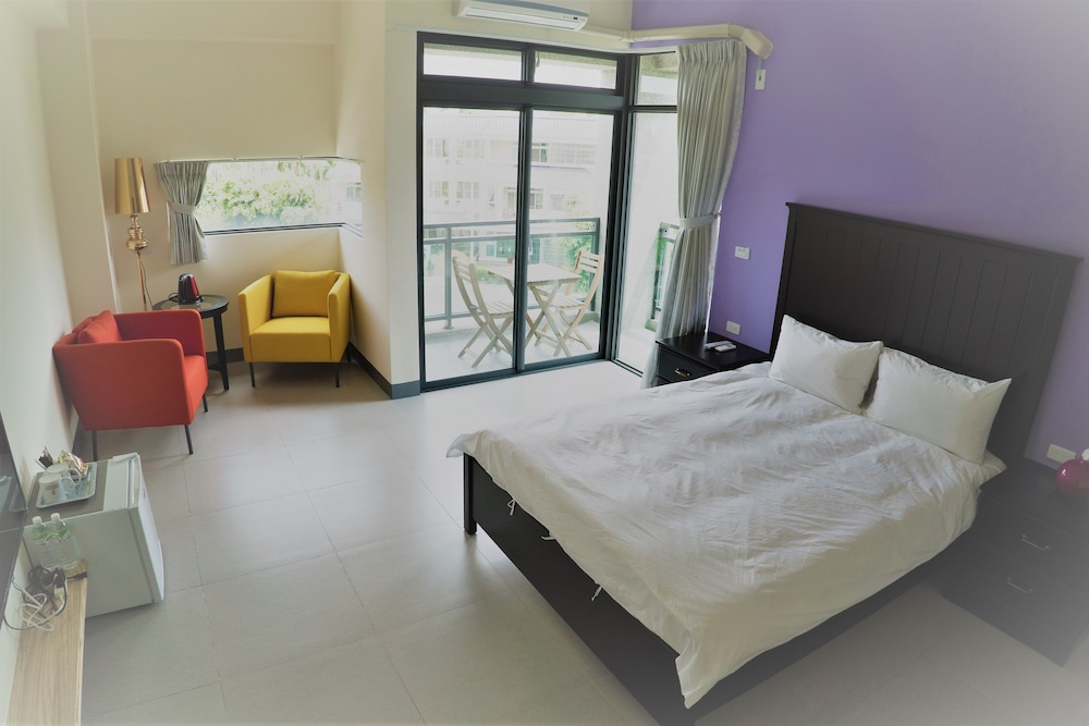 Premier Double Room, 1 Bedroom, Balcony, City View photo 1