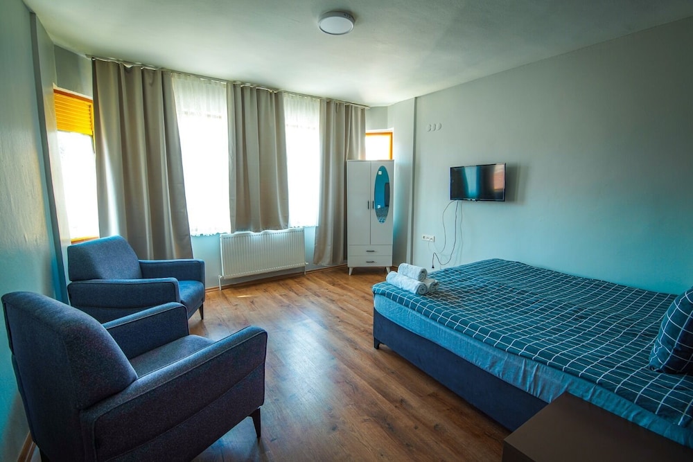 Standard Apartment photo 3