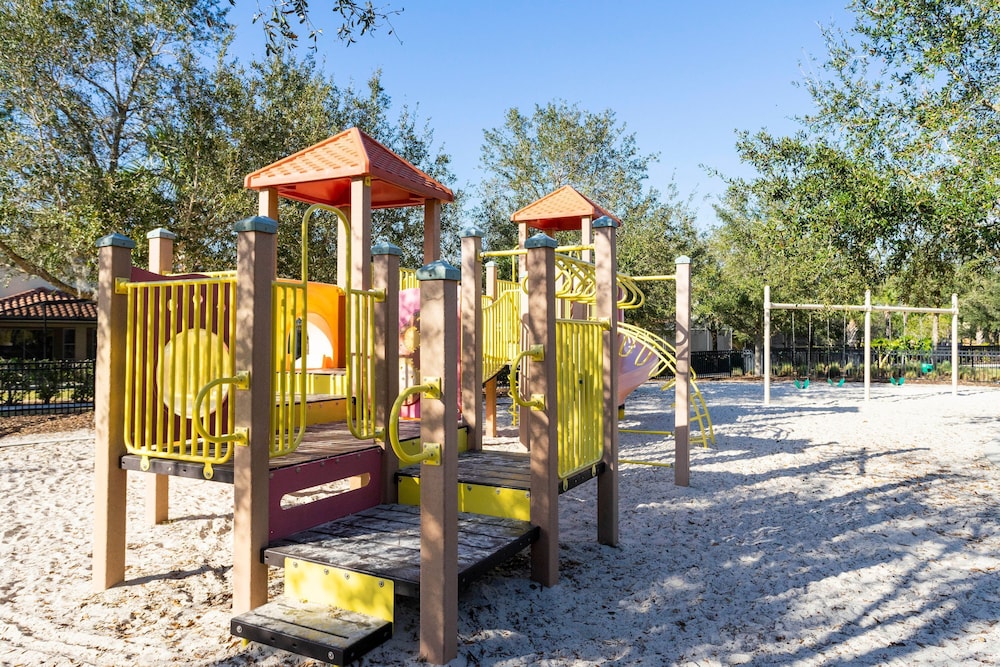 Halloween Free Pool Heat - Themed Villa w Private Pool Game Room Near Disney, Zdjęcie 10