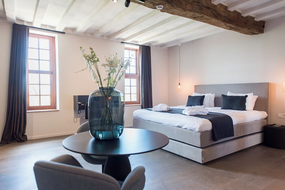 Superior Studio Suite photo 1