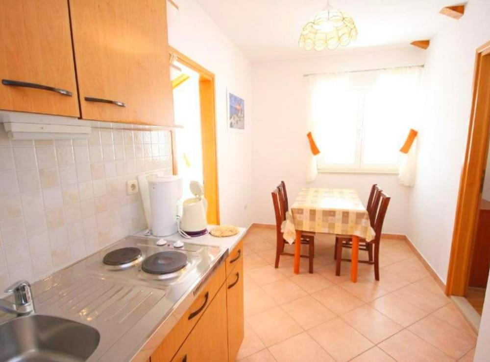 Apartment (Two Bedroom Apartment With Sea View 1) photo 3