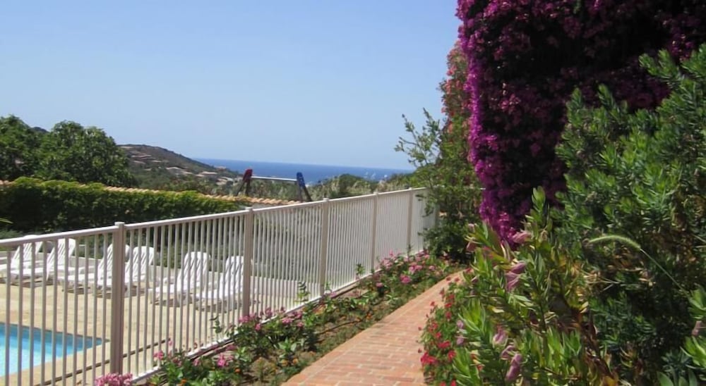 Duplex Apartment, Terrace Facing South And Pool View photo 3