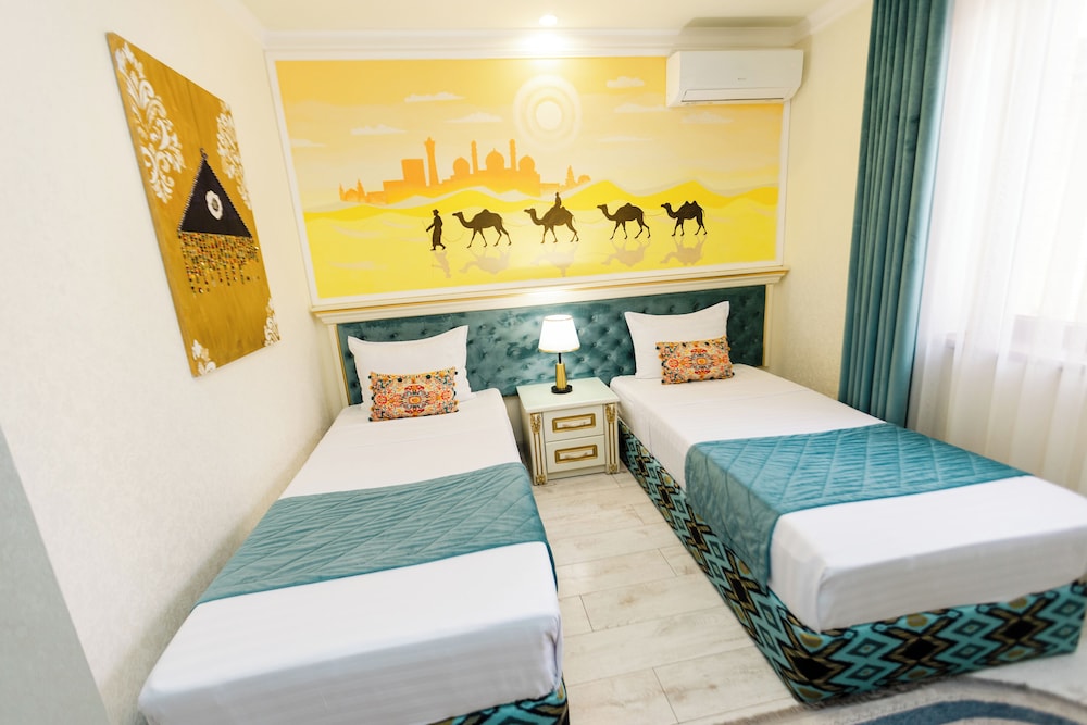 Standard Twin Room - Photo 2