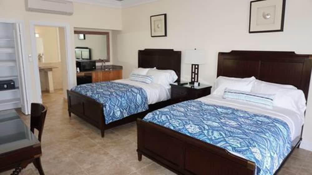 Standard Room, 2 Queen Beds, Non Smoking