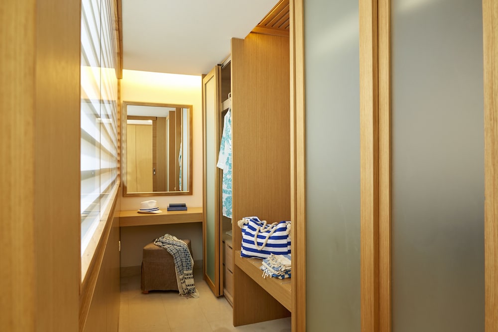 Deluxe Double Room, Jetted Tub photo 2