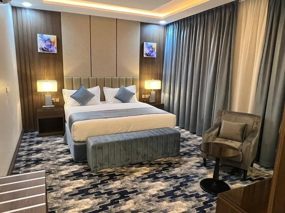 Superior Double or Twin Room photo 1