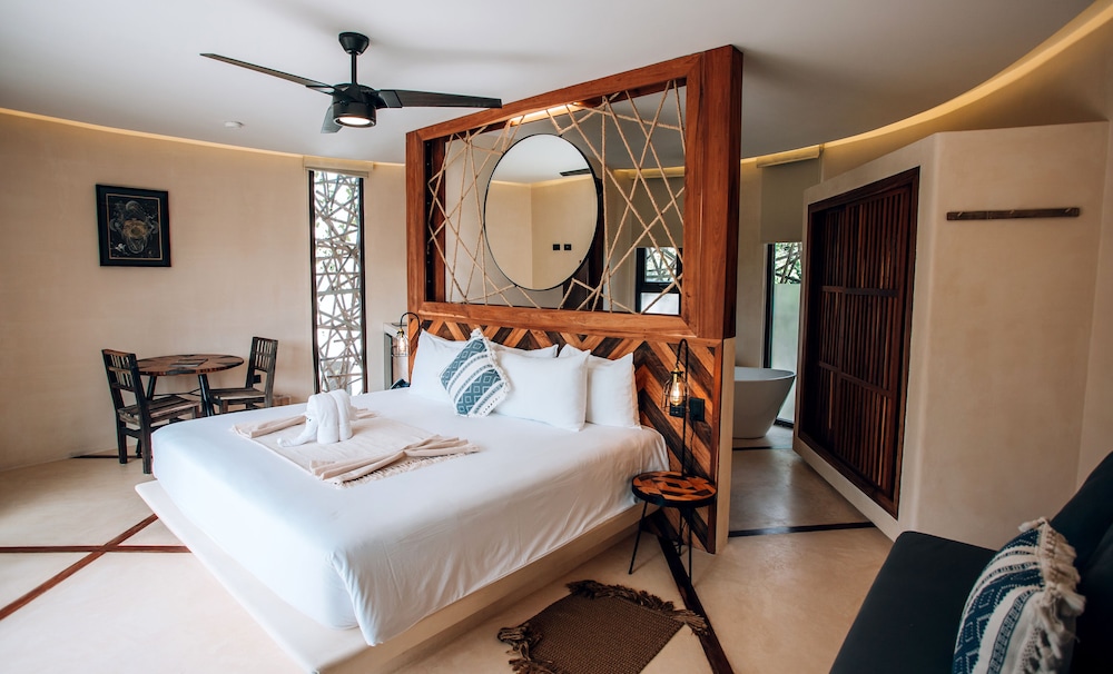 Panoramic Studio Suite - Photo 1