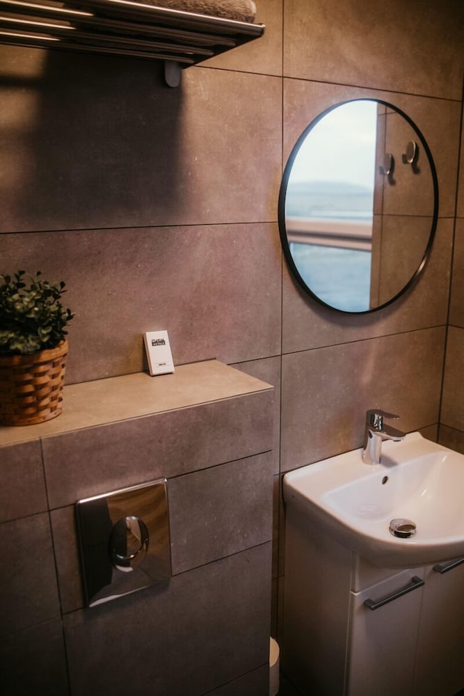 Comfort Double Room, Private Bathroom photo 3