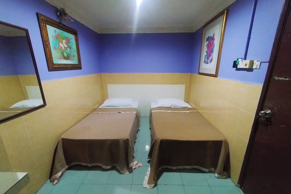 Double Single Room