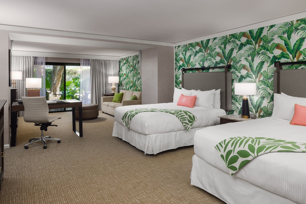 Junior Suite, 2 Queen Beds