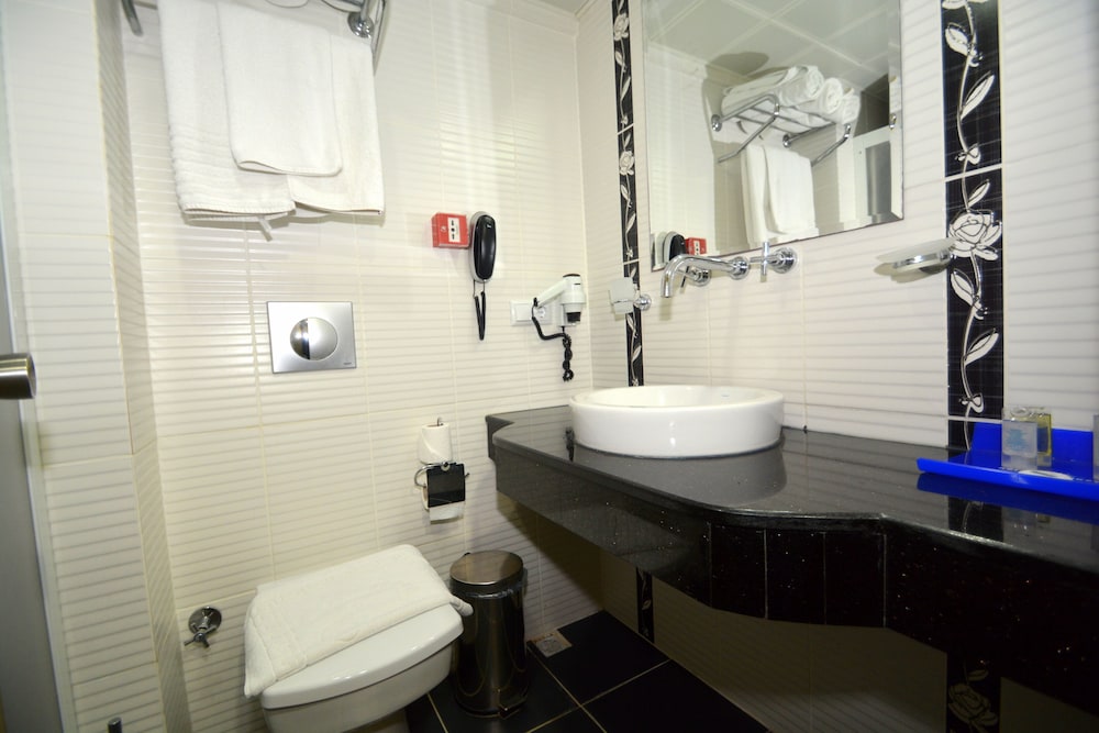 Superior Double or Twin Room photo 2