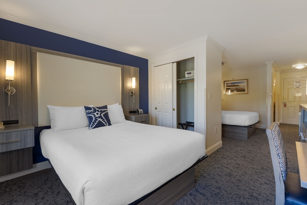 Main Building, 2 Queen beds photo 3