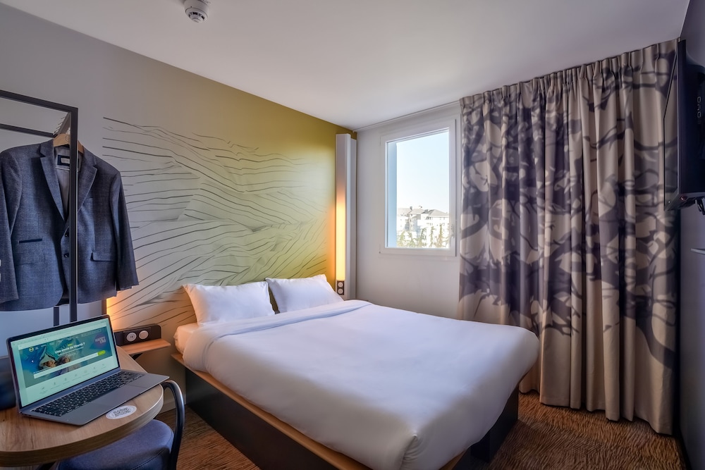 Standard Double Room - Photo 1