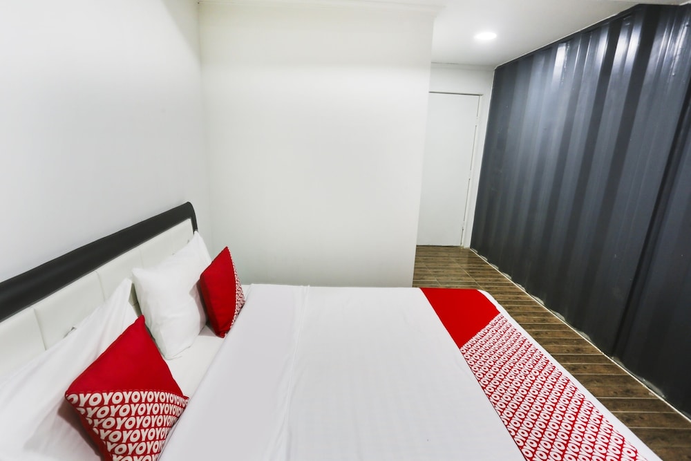 Deluxe Suite photo 3