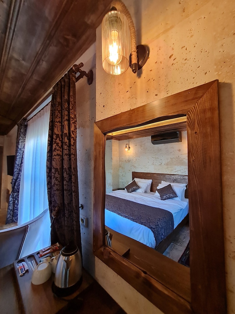Superior Room - Photo 5