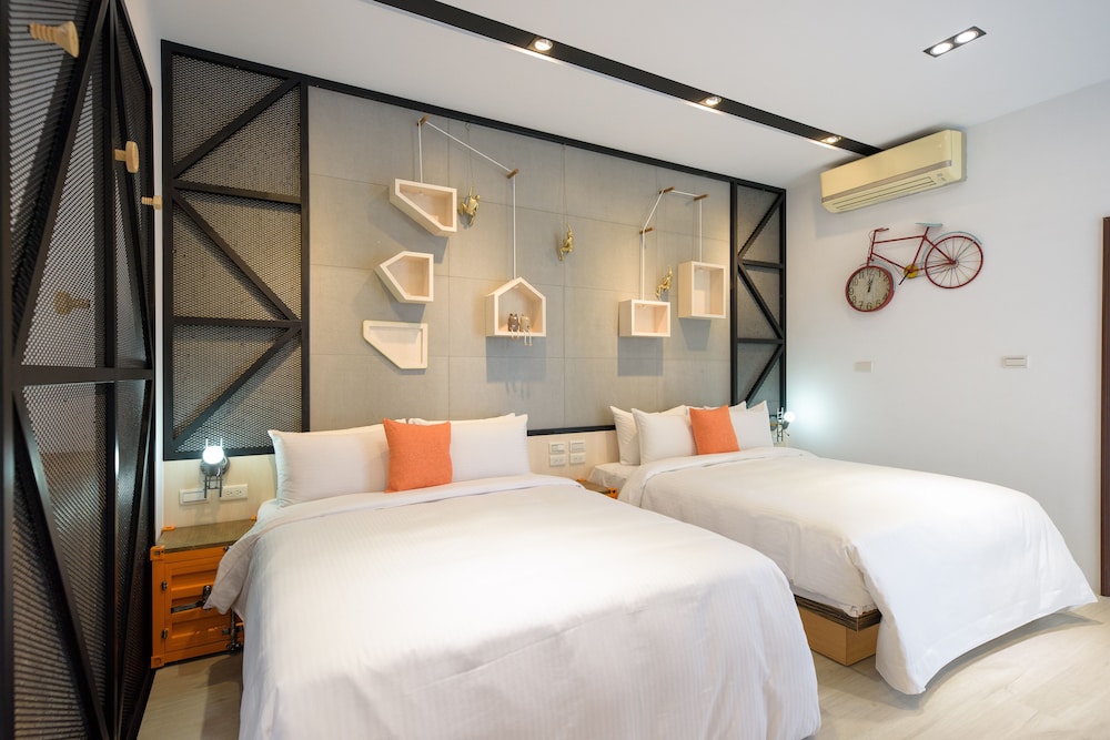 Superior Quadruple Room photo 3