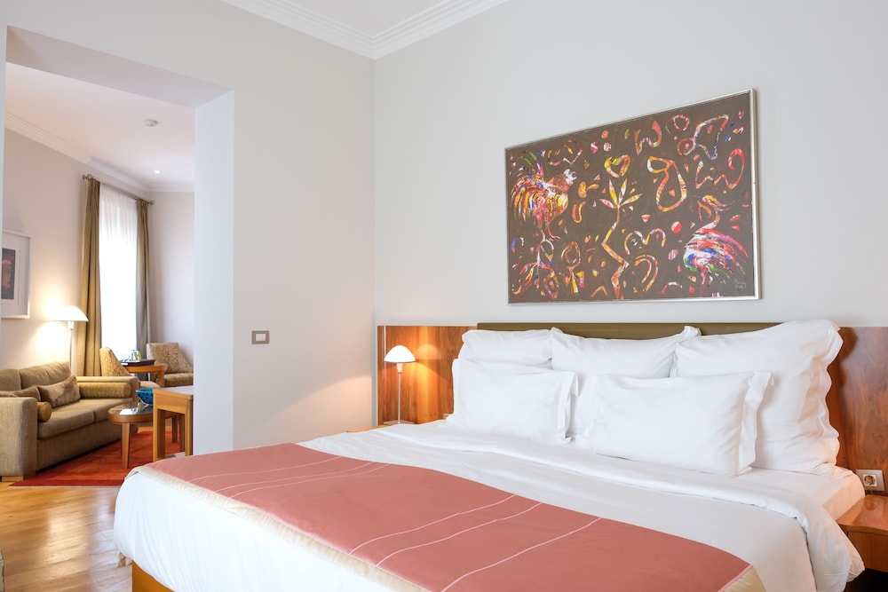 Suite photo 1