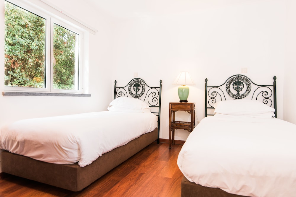 Suite Familiar, 2 Habitaciones, Cocineta, Vista a la Montaña