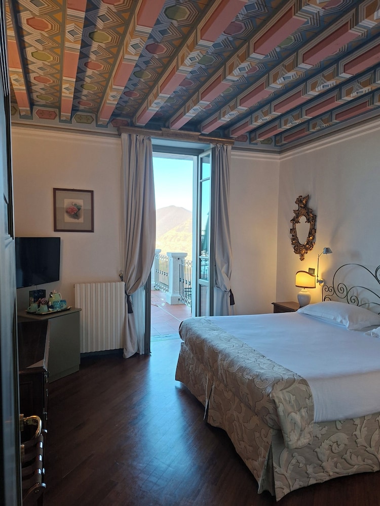 Panoramic Suite