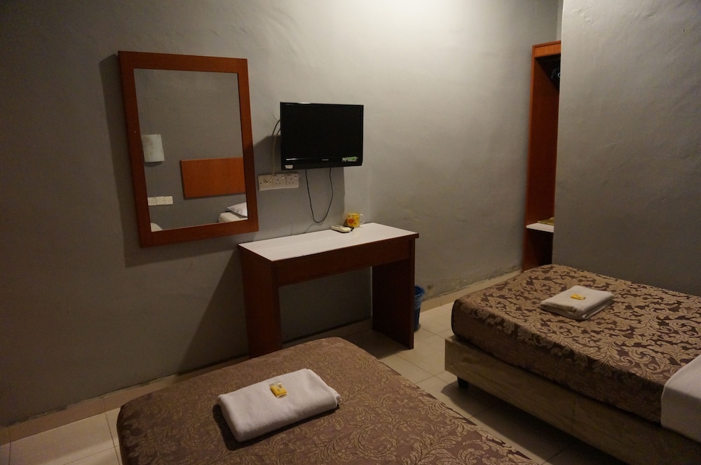 Deluxe Twin Room photo 3