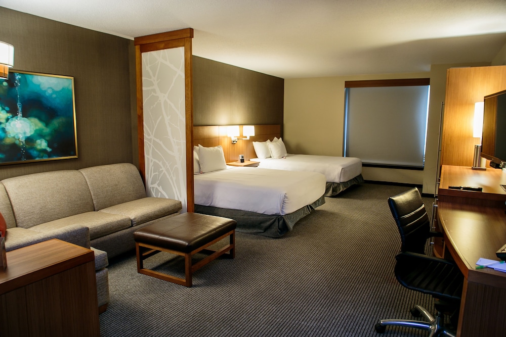 Standard Room, 2 Queen Beds photo 1